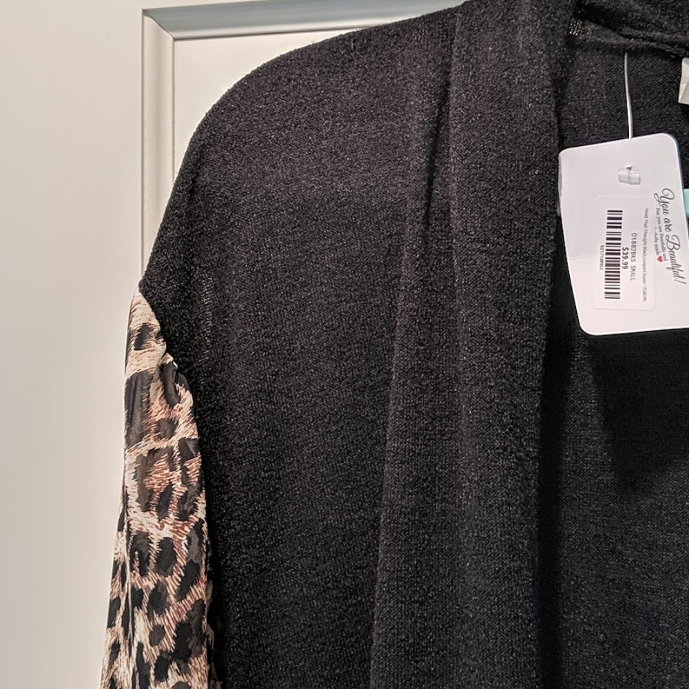 NWT black and leopard duster w/ pockets sz.S